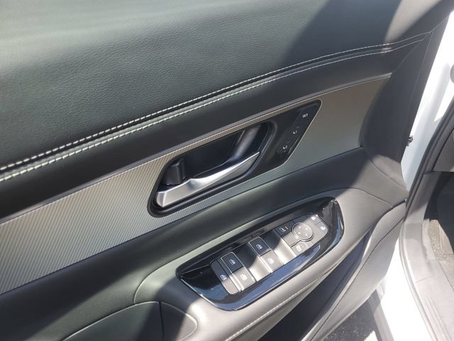 Certified 2025 Nissan Murano SL AWD/4WD image 12