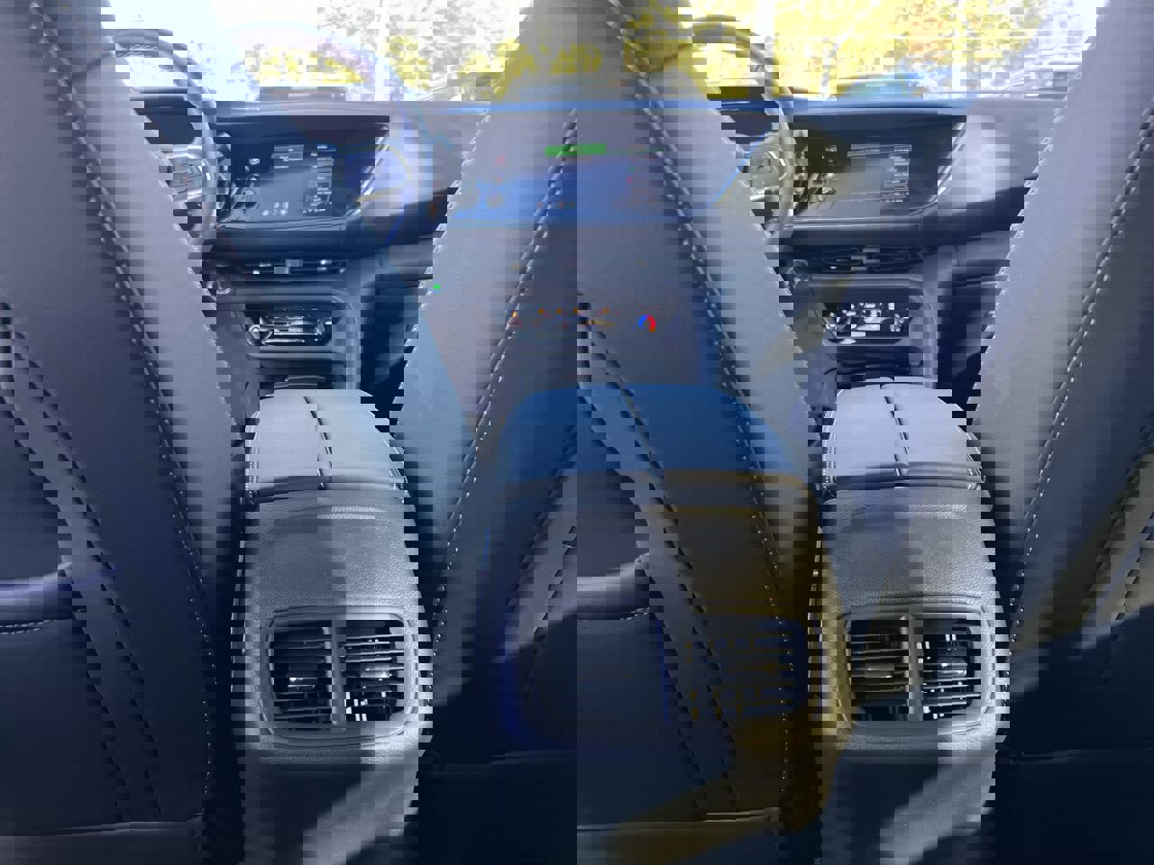 Used 2023 Buick Envision Preferred image 31