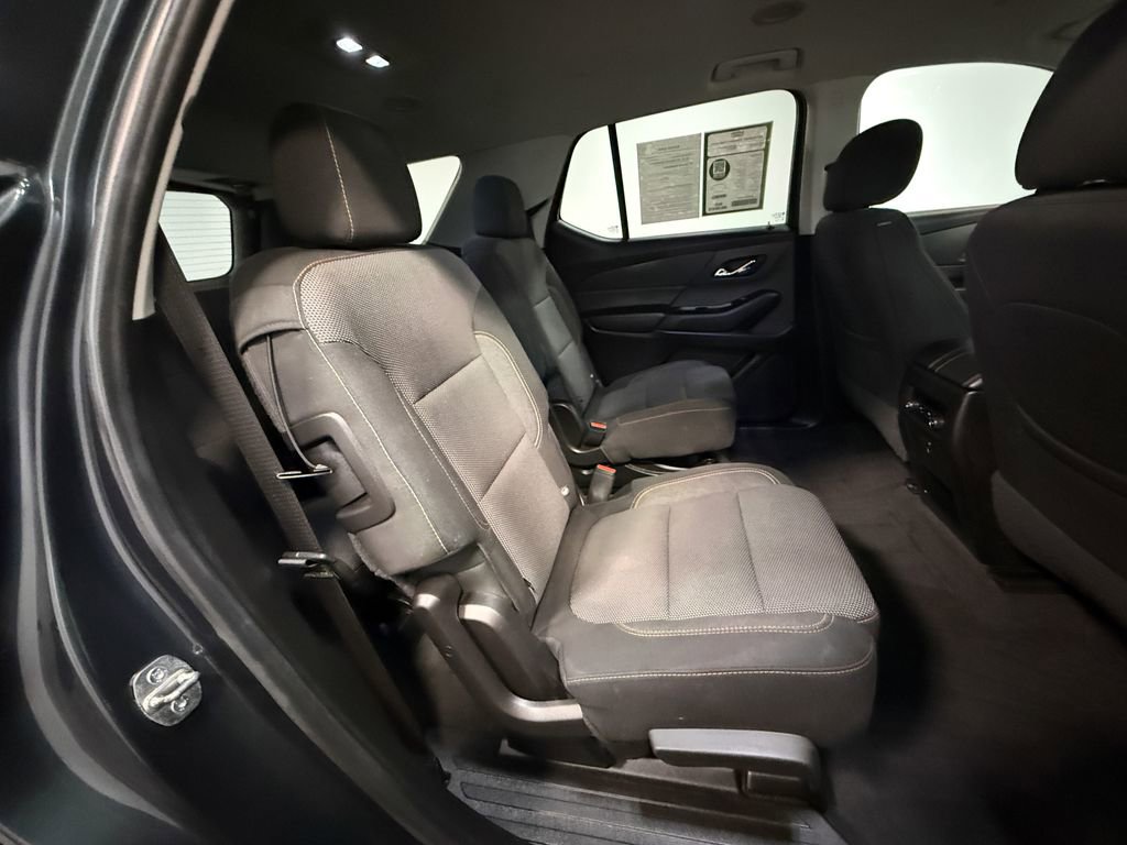 Used 2019 Chevrolet Traverse LT image 14
