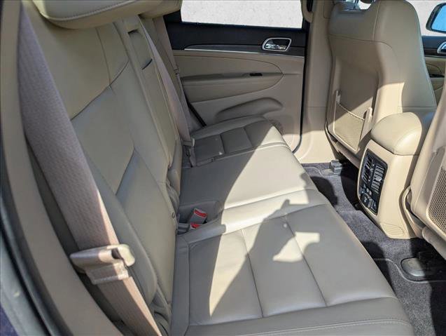 Used 2018 Jeep Grand Cherokee Limited w/ Trailer Tow Group IV AWD/4WD image 29