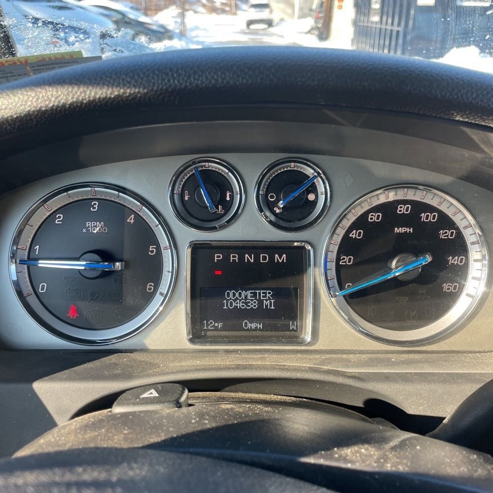 Used 2014 Cadillac Escalade ESV Premium image 8