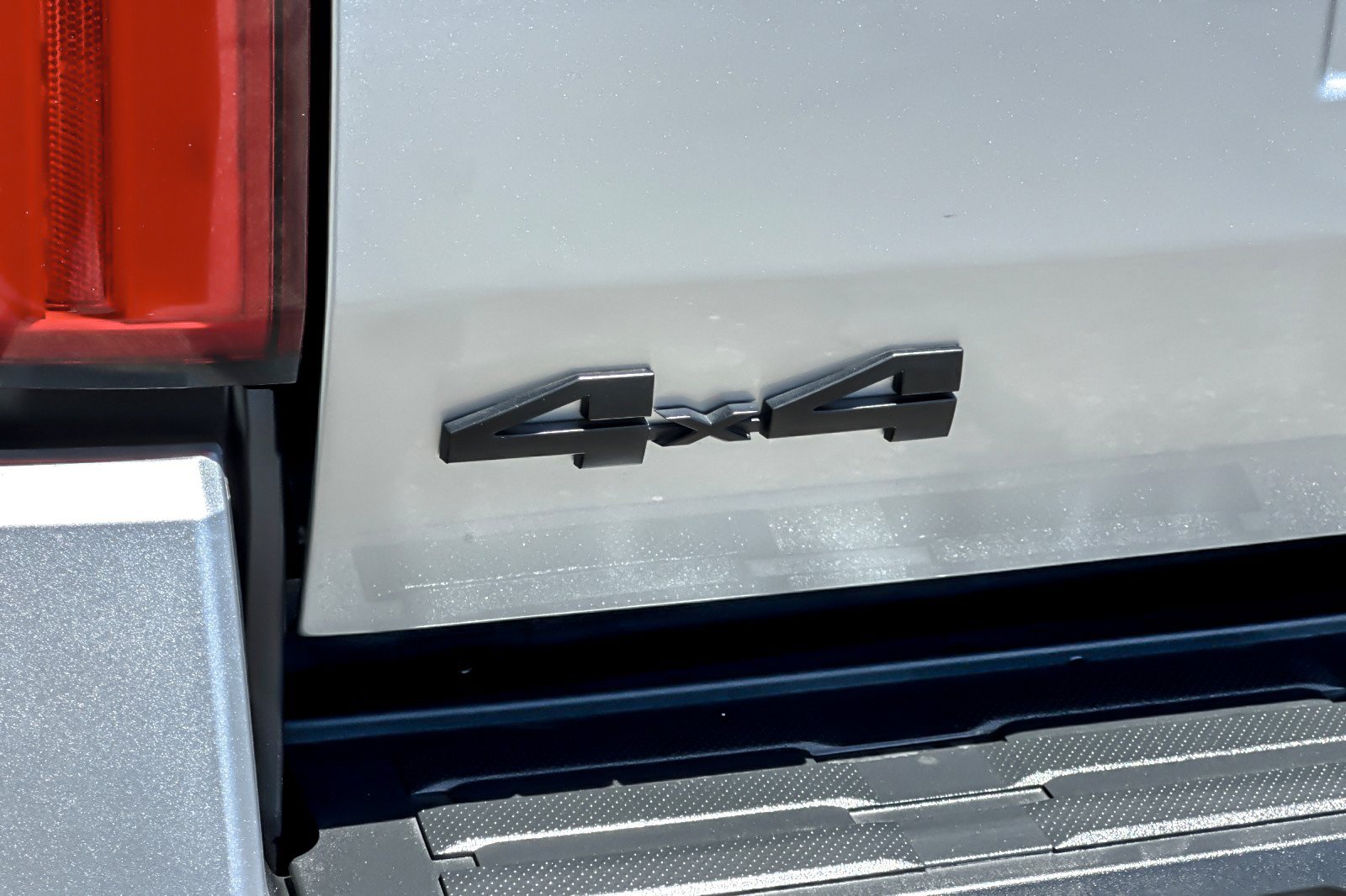 Certified 2025 Toyota Tacoma TRD Off-Road AWD/4WD image 25