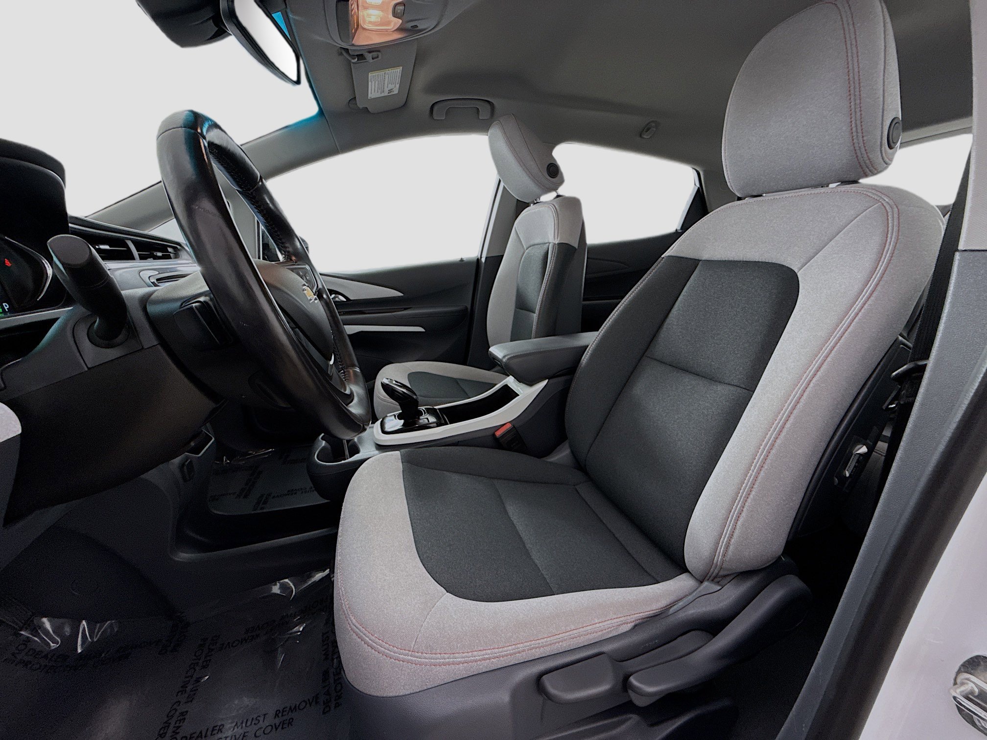 Used 2020 Chevrolet Bolt LT FWD image 22