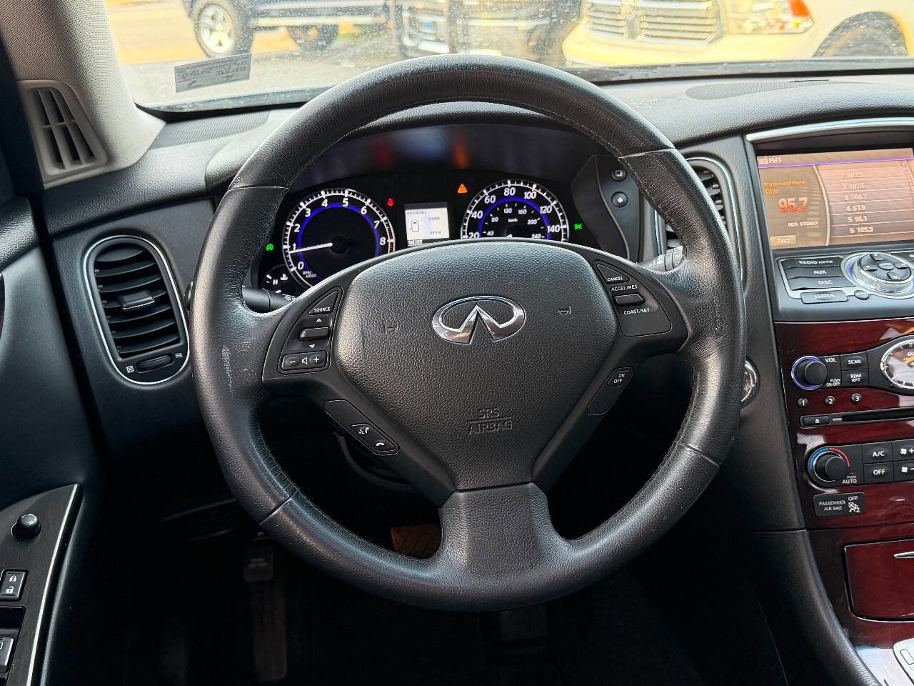 Used 2016 INFINITI QX50 Journey w/ Premium Package AWD/4WD image 8