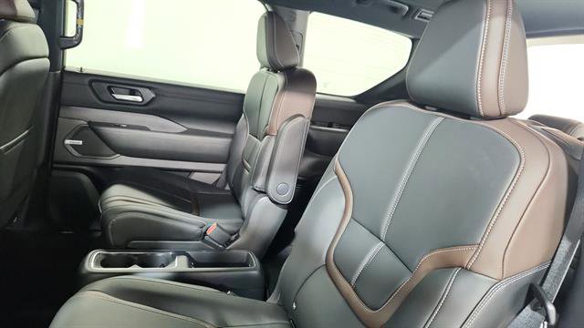 New 2026 Nissan Armada SL image 21