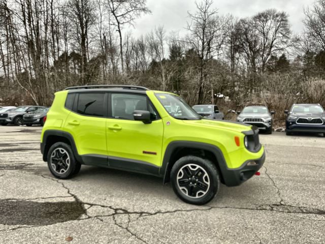 Used 2017 Jeep Renegade Trailhawk image 11