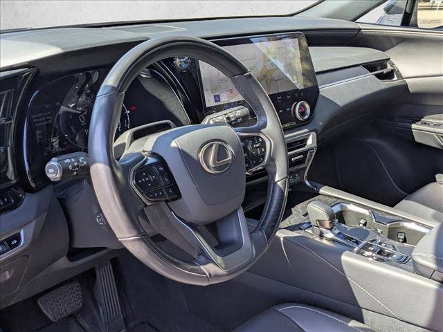 Used 2024 Lexus RX 350h w/ Convenience Package image 16