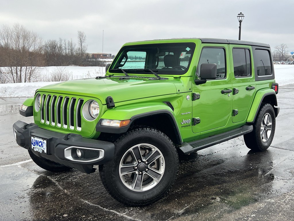 Used 2019 Jeep Wrangler Unlimited Sahara w/ Cold Weather Group image 38