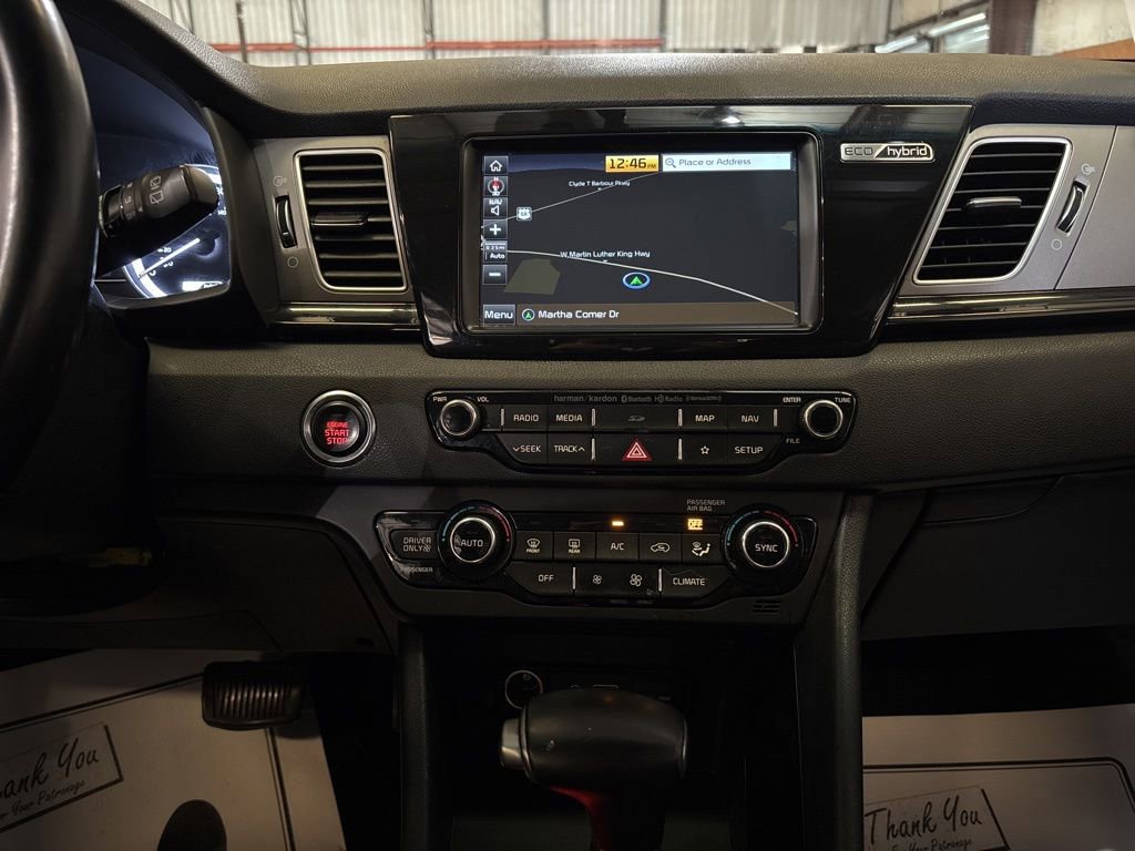 Used 2019 Kia Niro S Touring image 27