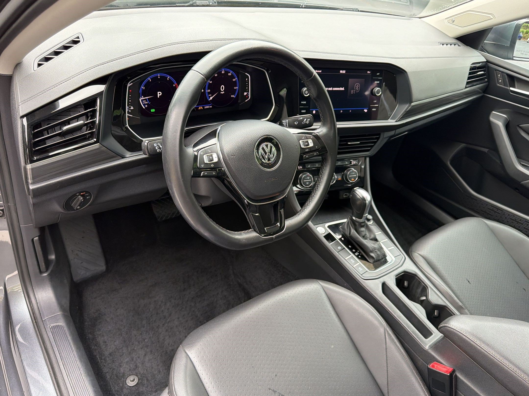 Used 2019 Volkswagen Jetta SEL FWD image 4