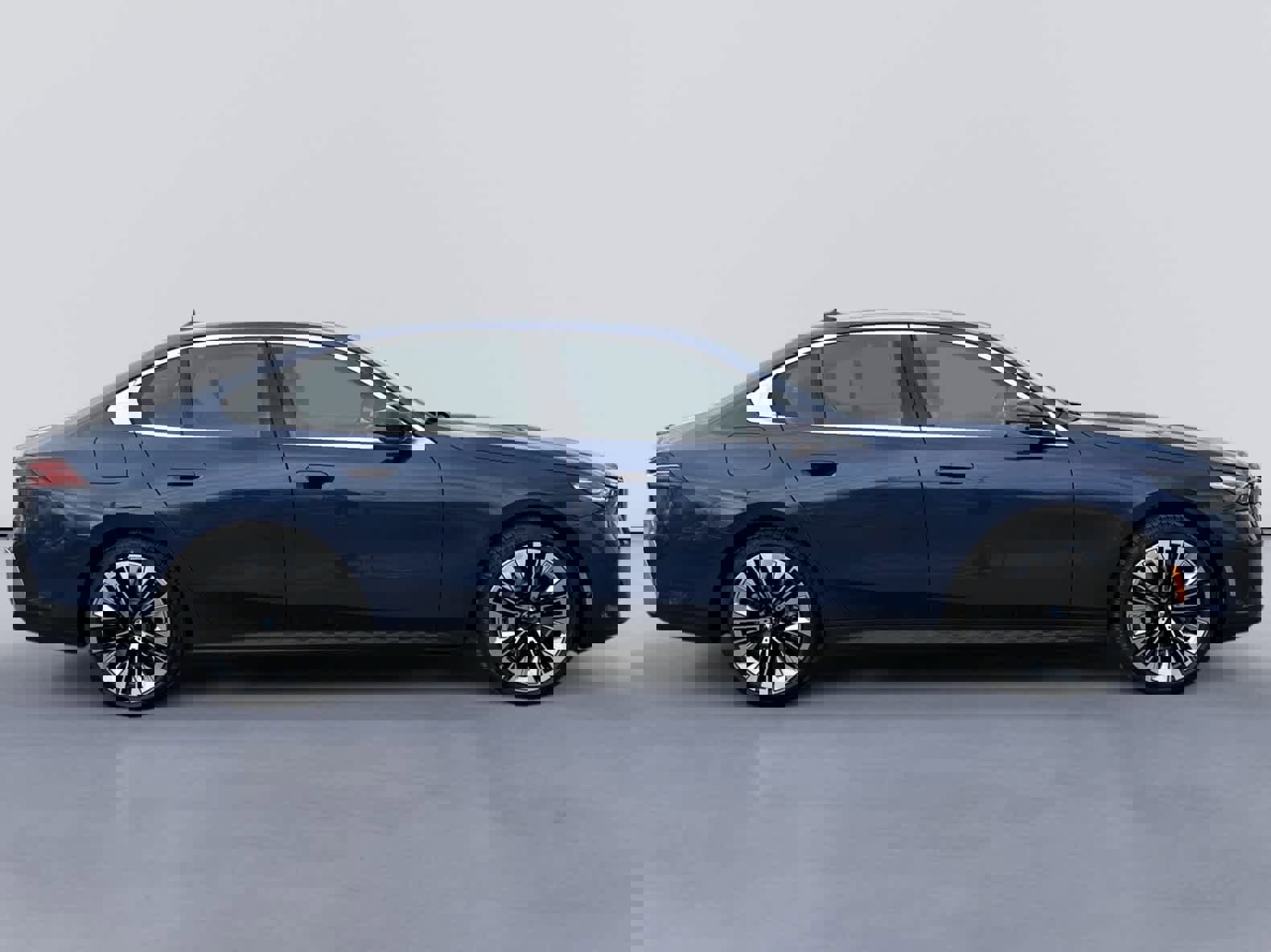 New 2026 BMW 530i xDrive w/ Executive Package image 2