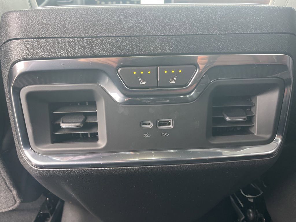 New 2026 GMC Sierra 1500 Denali Ultimate image 16