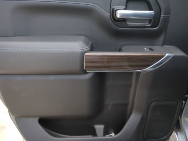 Used 2020 Chevrolet Silverado 1500 RST image 26