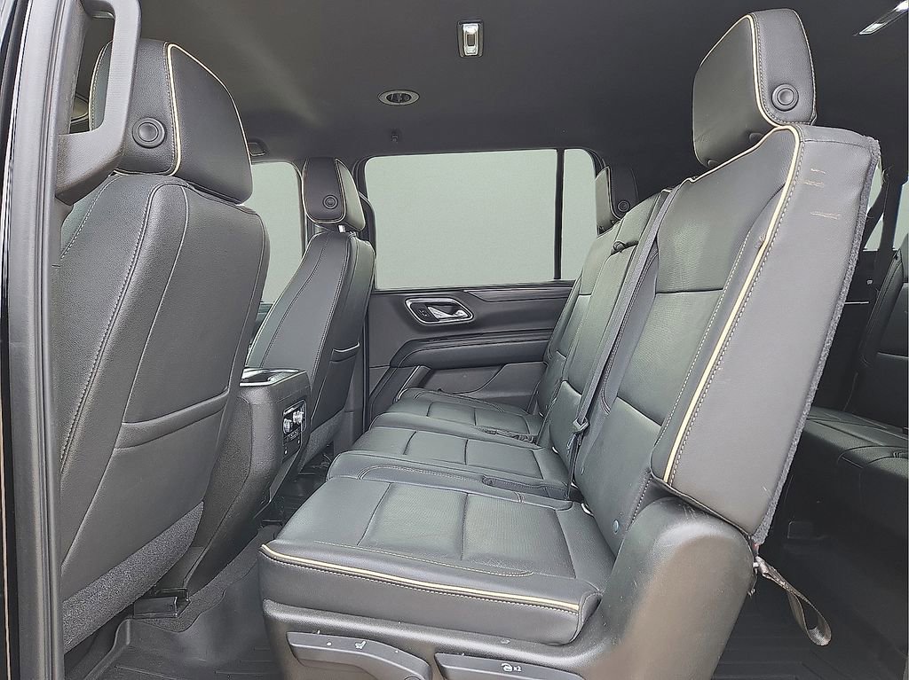 Used 2021 GMC Yukon XL SLT RWD image 17