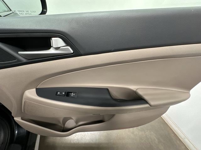 Used 2020 Hyundai Tucson Limited w/ Cargo Package image 22