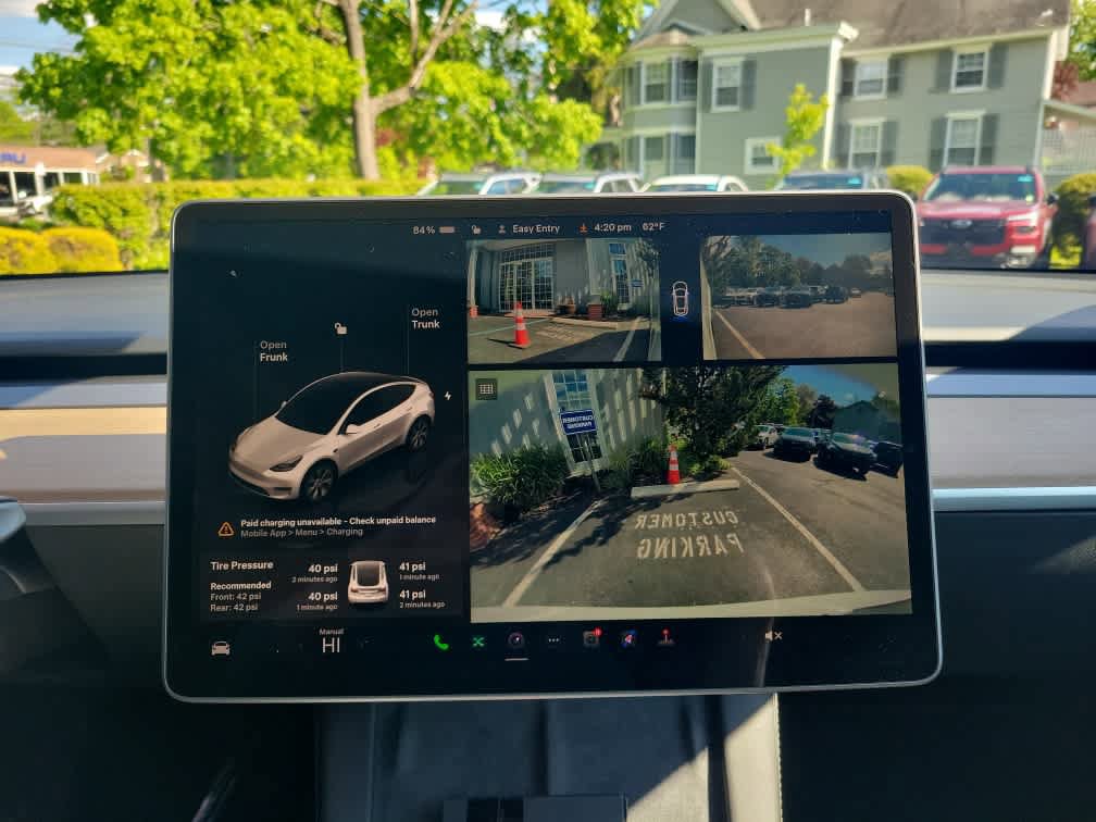 Used 2023 Tesla Model Y AWD image 13