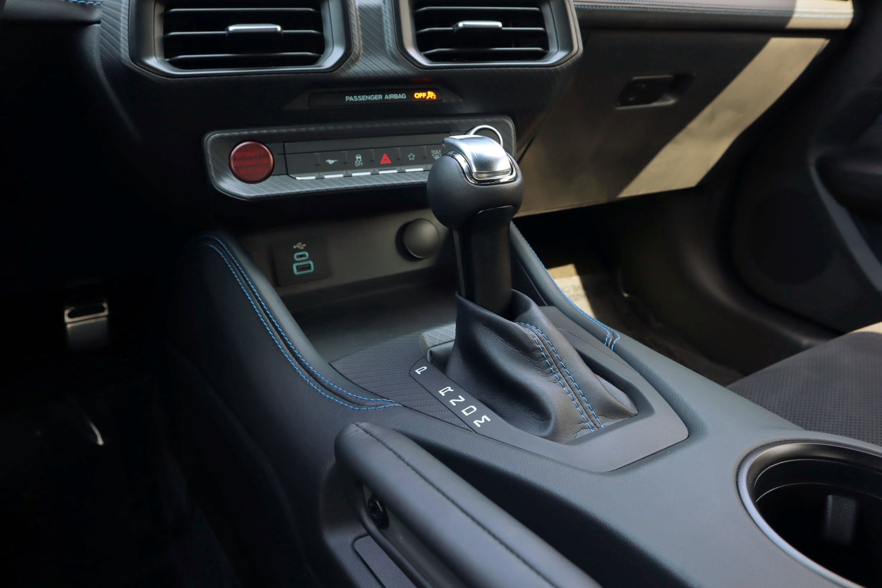 Used 2025 Ford Mustang Dark Horse image 14