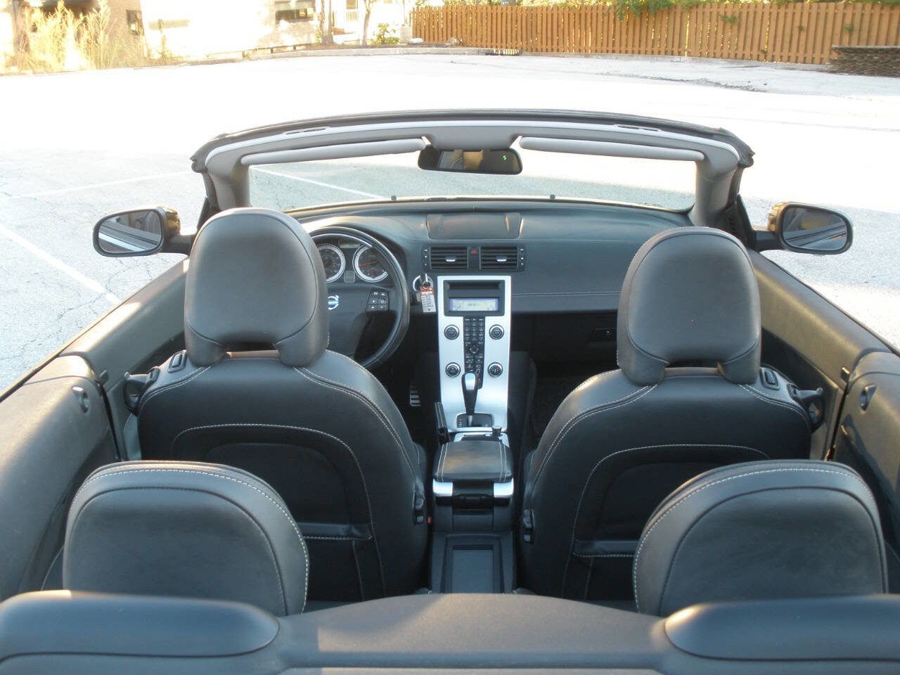 Used 2012 Volvo C70 T5 image 3