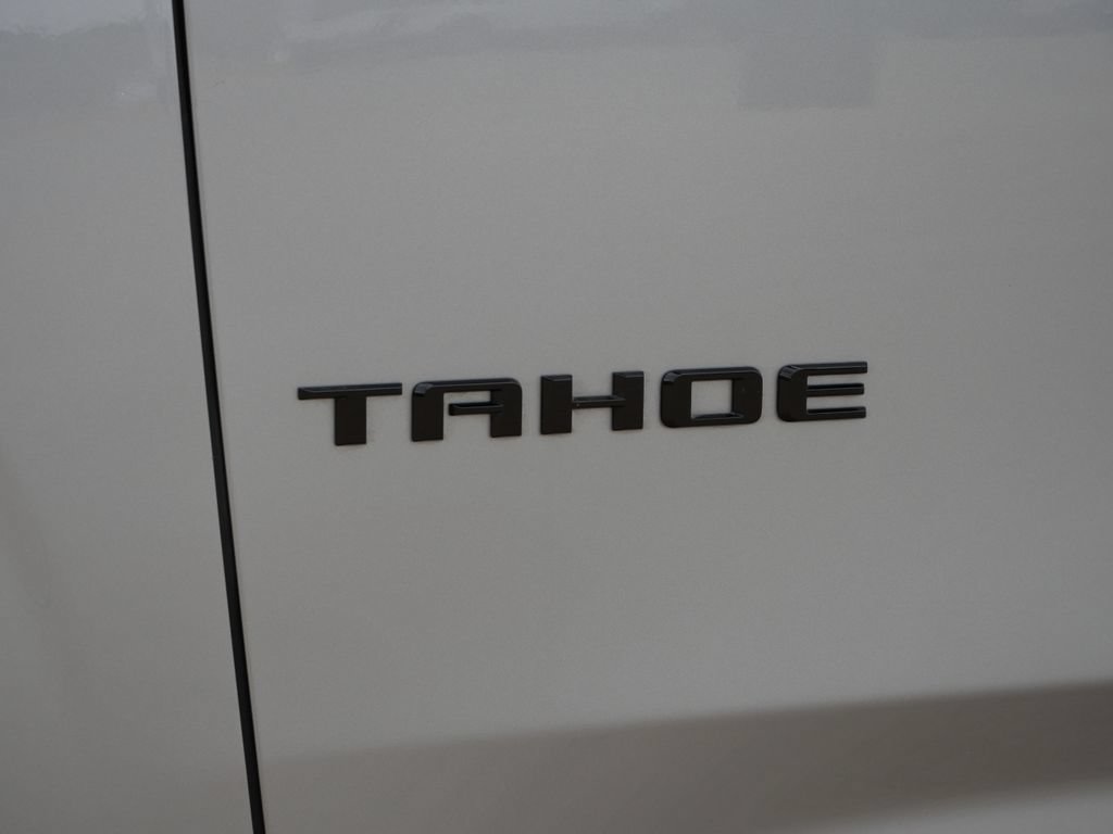 Used 2025 Chevrolet Tahoe RST w/ Comfort Package AWD/4WD image 11