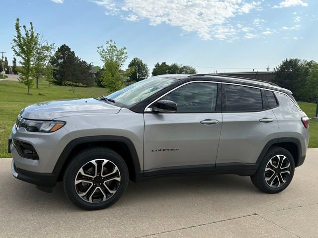 Used 2022 Jeep Compass Limited