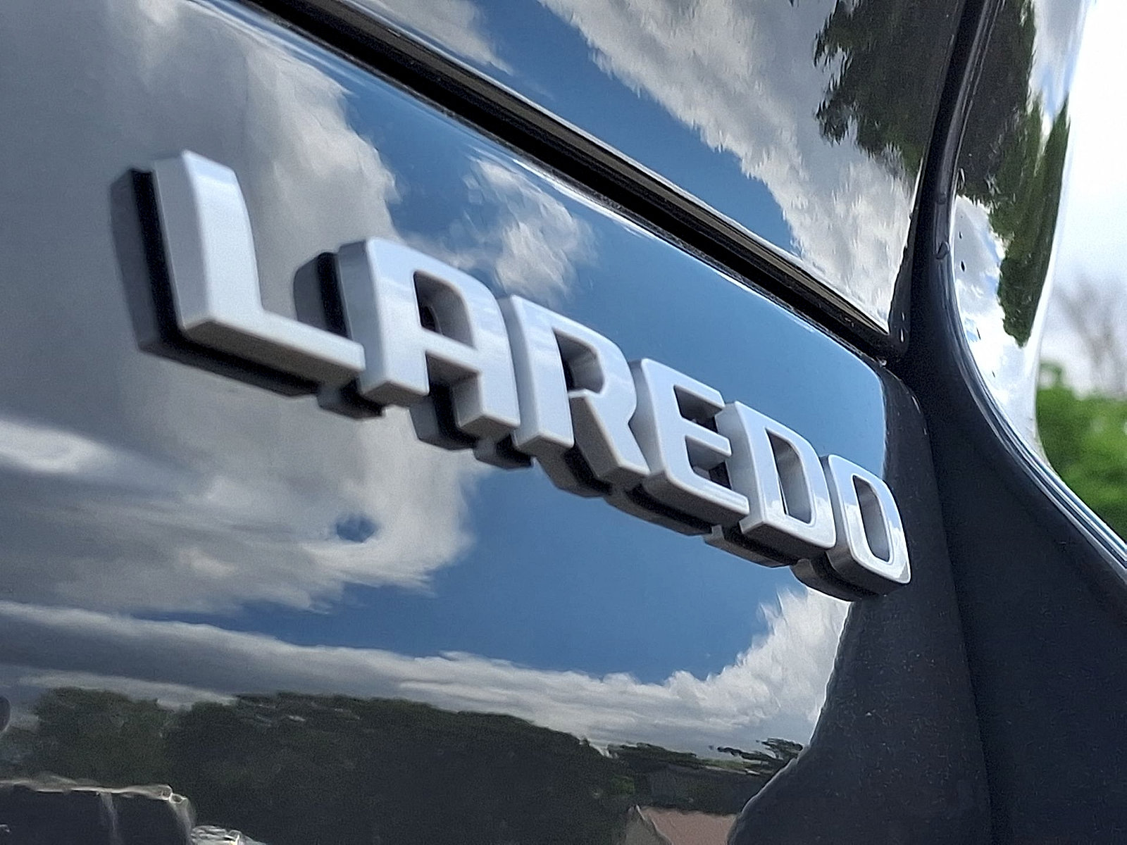New 2026 Jeep Grand Cherokee Laredo X AWD/4WD image 19
