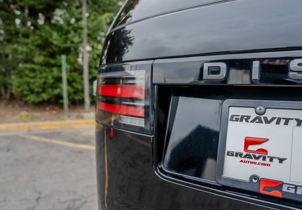 Used 2023 Land Rover Discovery S R-Dynamic image 28