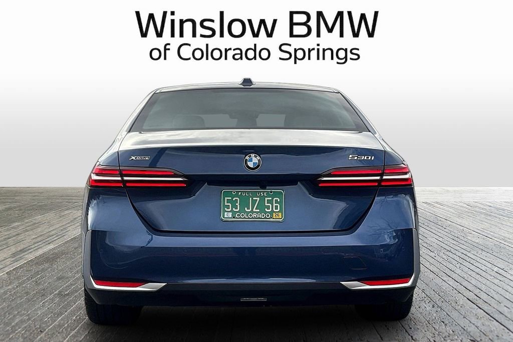 Used 2024 BMW 530i xDrive w/ Convenience Package AWD/4WD image 5
