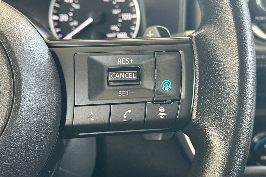 Used 2024 Nissan Rogue SV AWD/4WD image 28