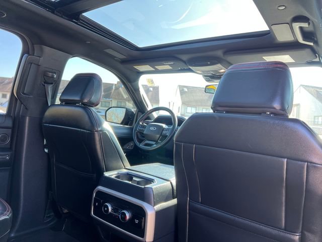 Certified 2022 Ford Expedition Limited image 34