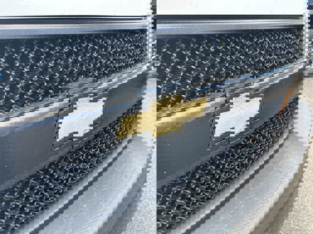 Used 2018 Chevrolet Express 2500 Work Van image 5