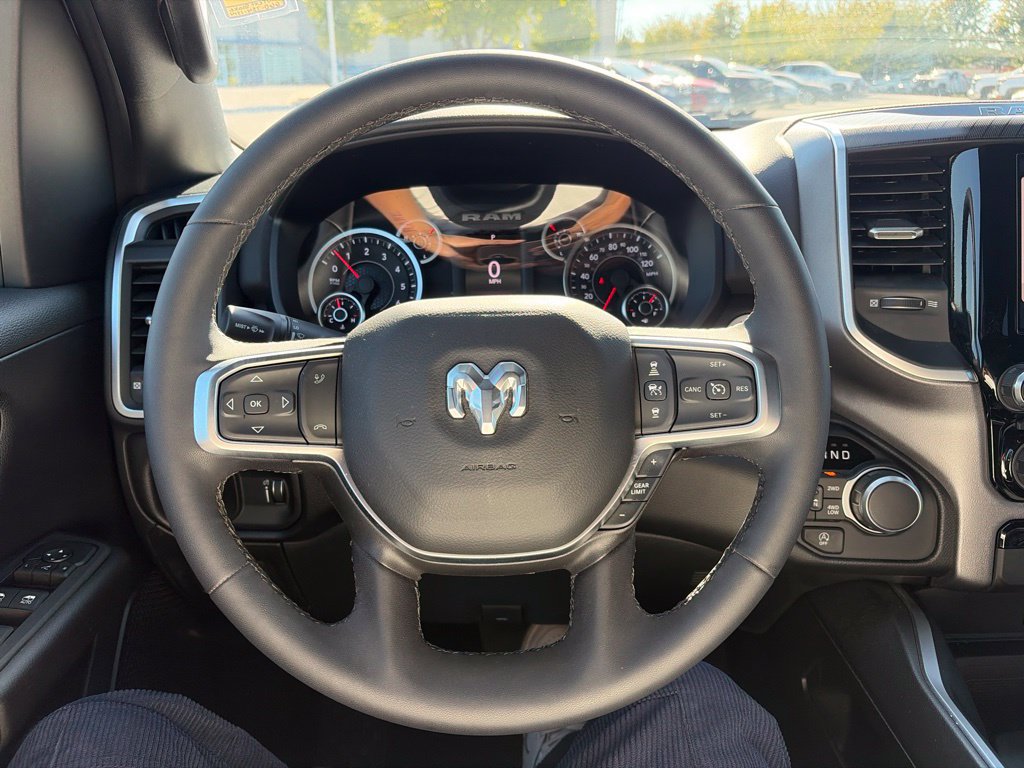 Used 2025 RAM 1500 Big Horn AWD/4WD image 18