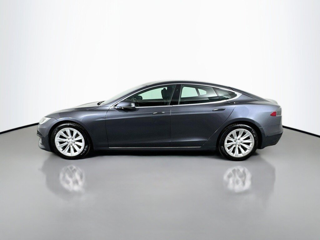 Used 2018 Tesla Model S 75D AWD/4WD image 2