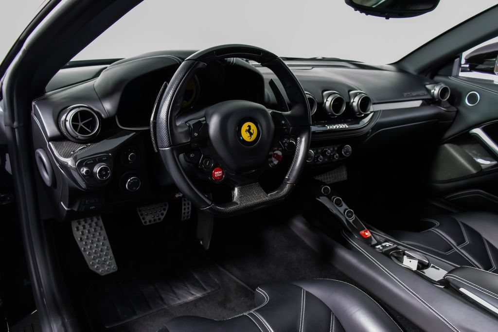 Used 2014 Ferrari F12 Berlinetta RWD image 35