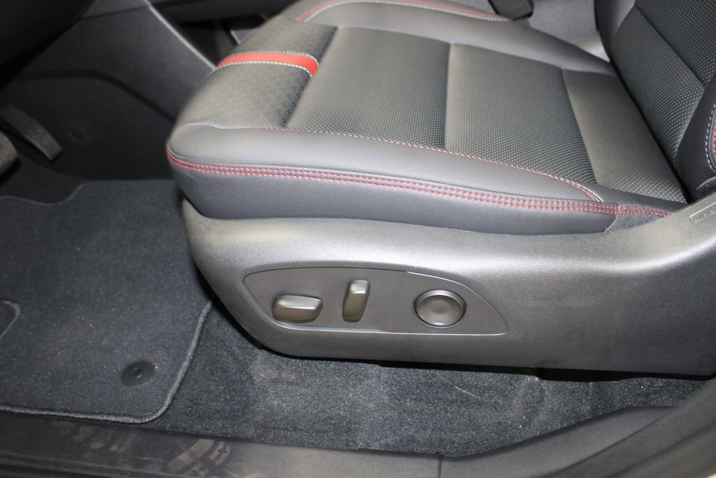 New 2026 Chevrolet Traverse RS w/ LPO, Floor Liner Package image 13