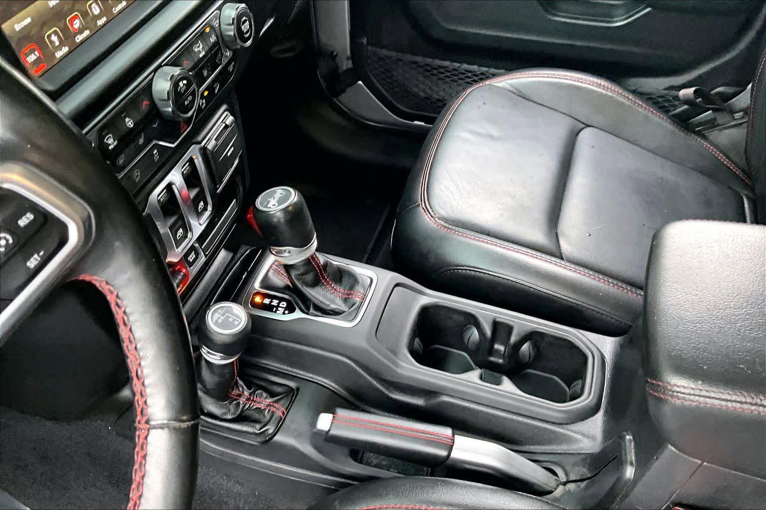 Used 2019 Jeep Wrangler Rubicon AWD/4WD image 14