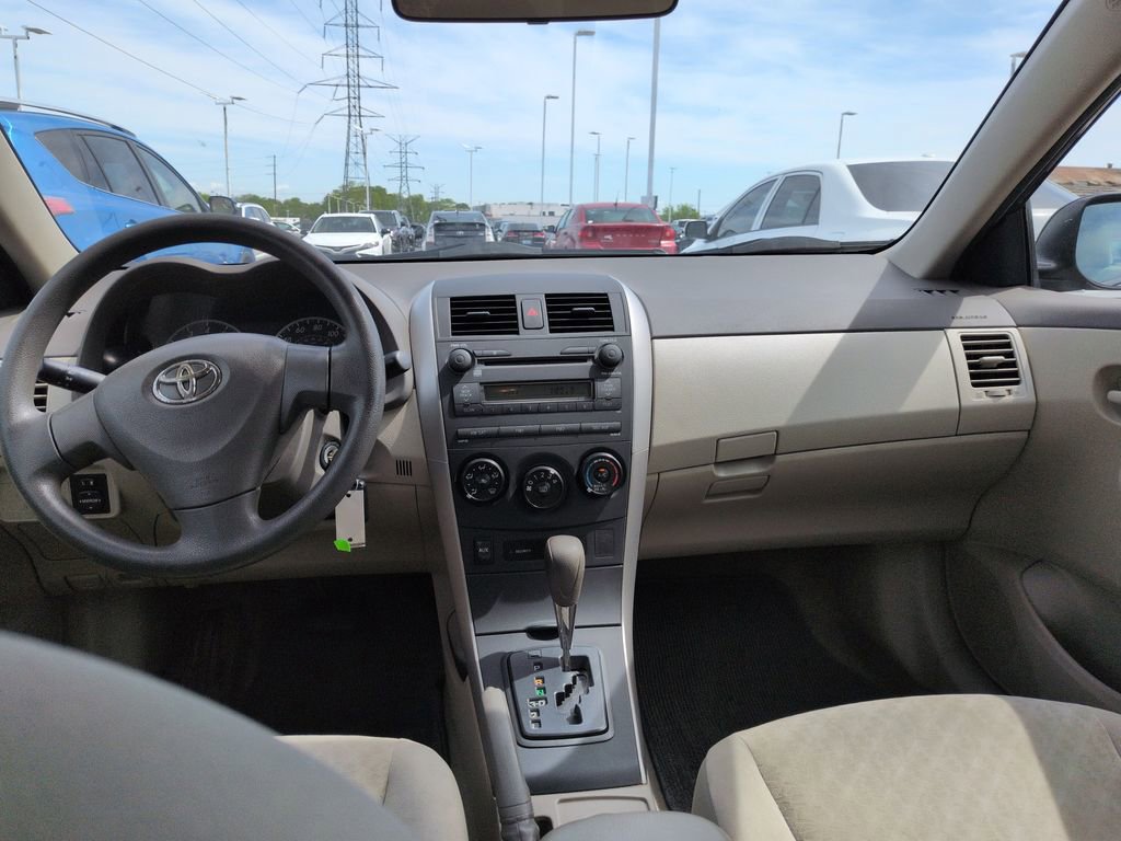 Used 2009 Toyota Corolla LE FWD image 13