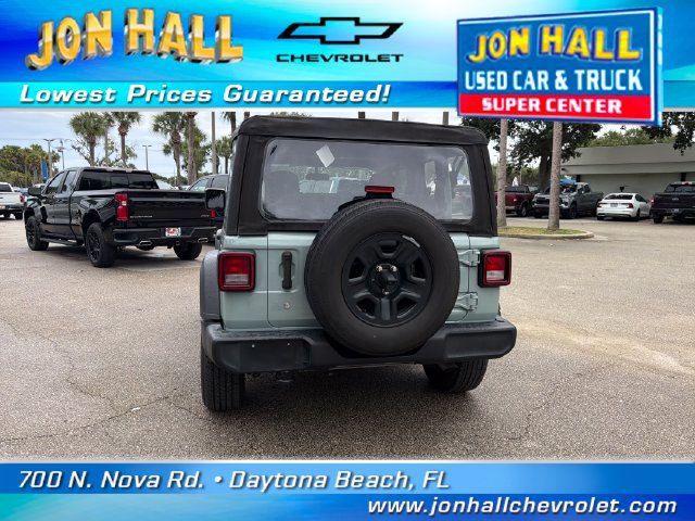 Used 2023 Jeep Wrangler Sport AWD/4WD image 8