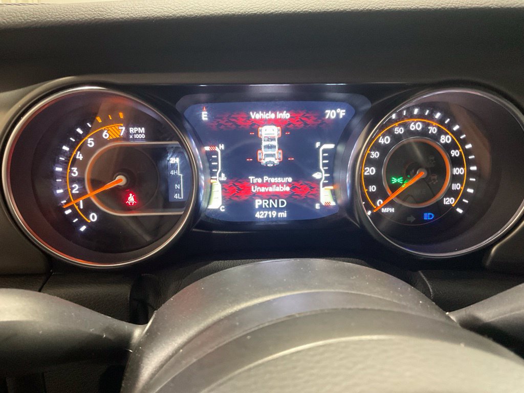 Used 2021 Jeep Wrangler Unlimited Sport w/ Sun And Sound Package AWD/4WD image 18
