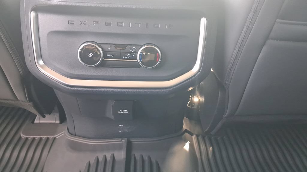 New 2027 Ford Expedition Max Active AWD/4WD image 24