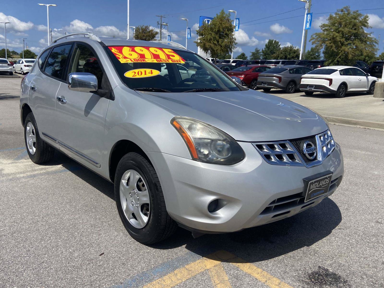 Used 2014 Nissan Rogue S w/ Convenience Package