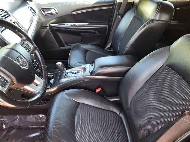 Used 2018 Dodge Journey Crossroad FWD image 18
