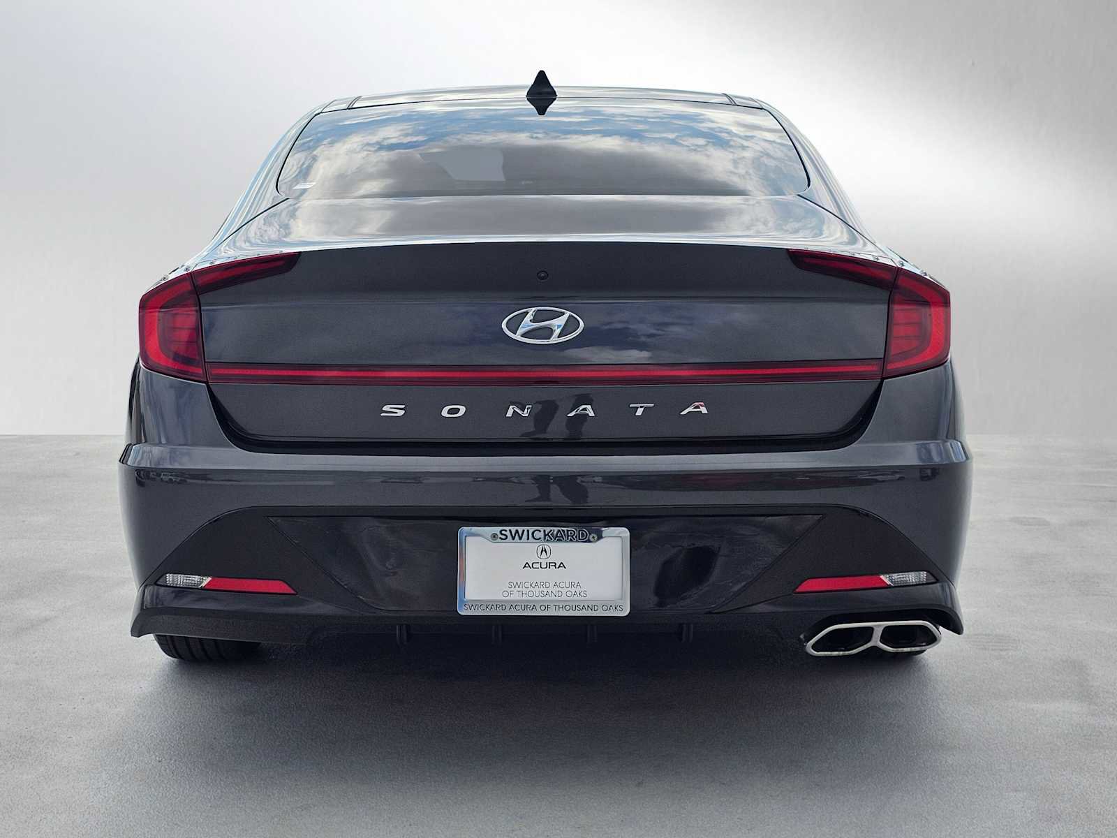 Used 2021 Hyundai Sonata SEL w/ Convenience Package FWD image 4