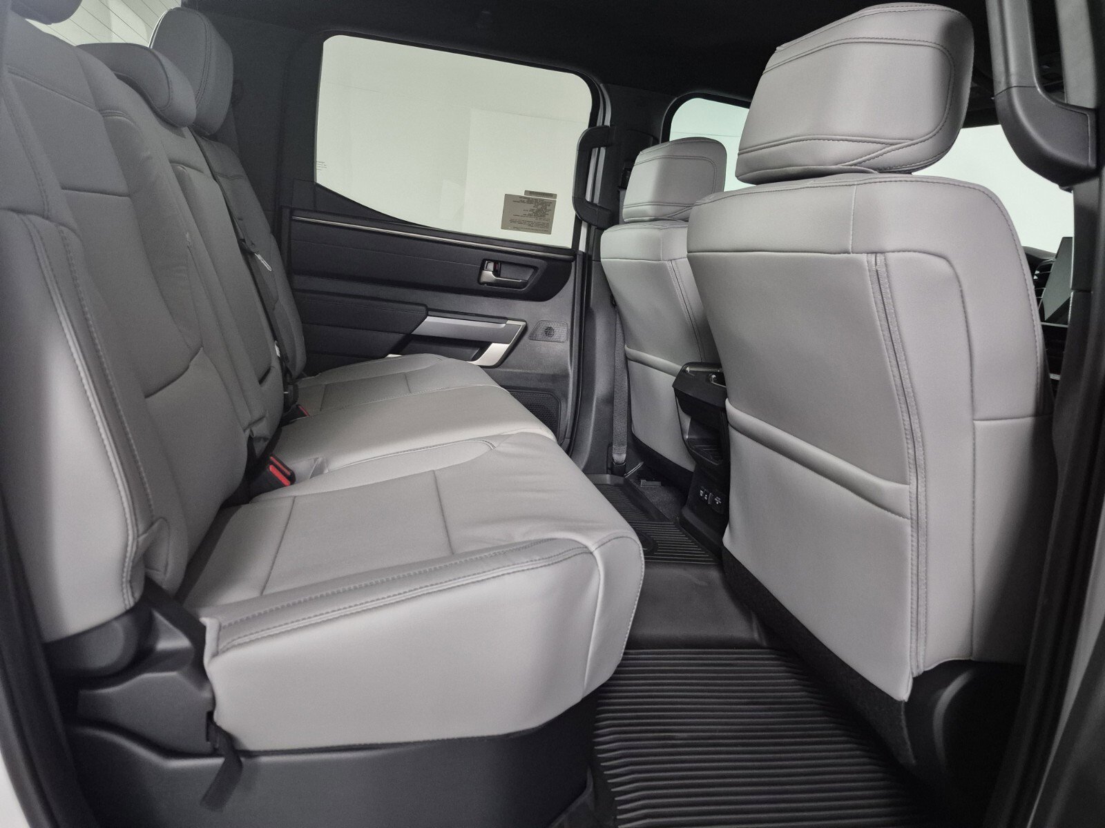 New 2026 Toyota Tundra SR5 AWD/4WD image 40