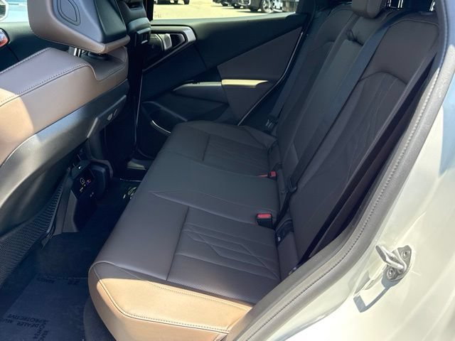 Used 2026 BMW X3 xDrive30i w/ Premium Package AWD/4WD image 32