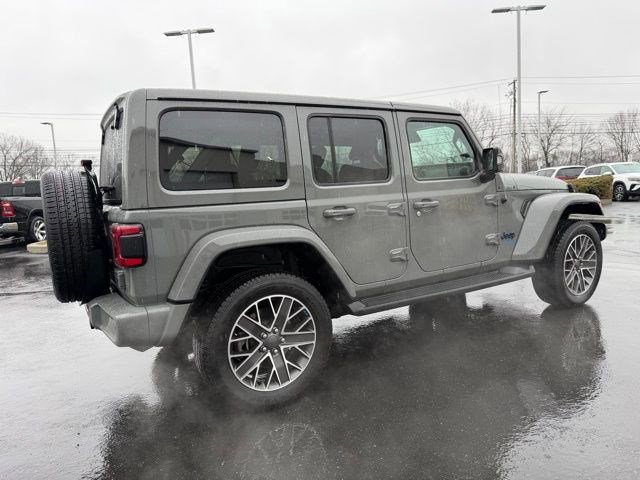 Used 2022 Jeep Wrangler Unlimited Sahara image 7