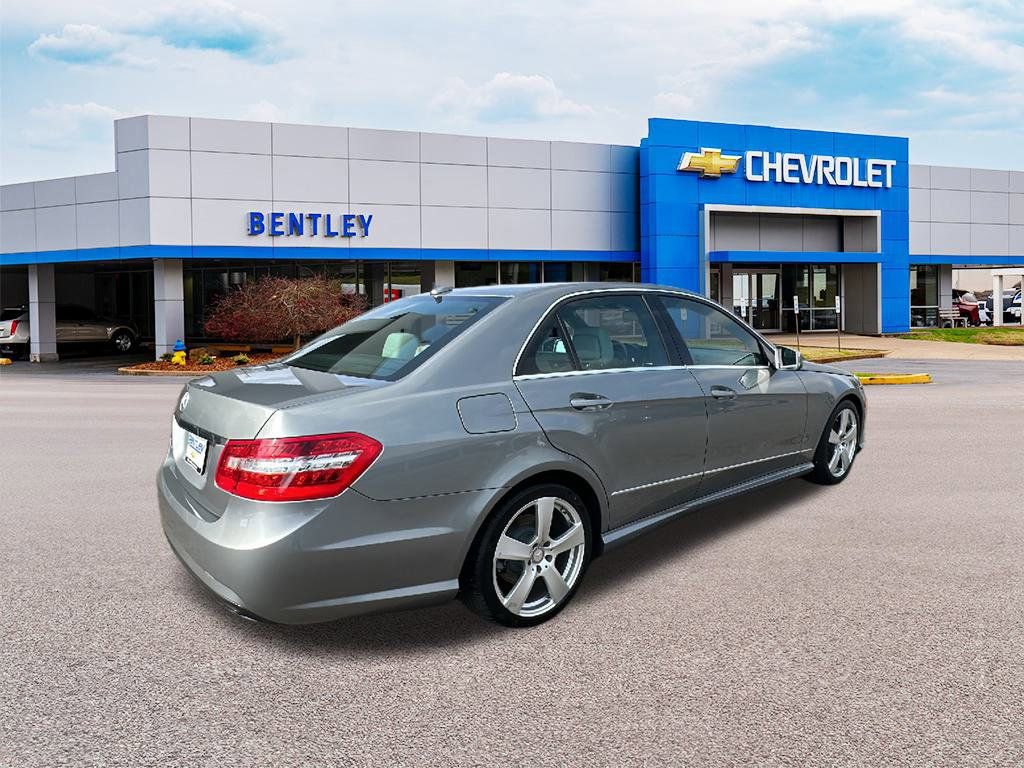 Used 2011 Mercedes-Benz E 350 Sedan image 5
