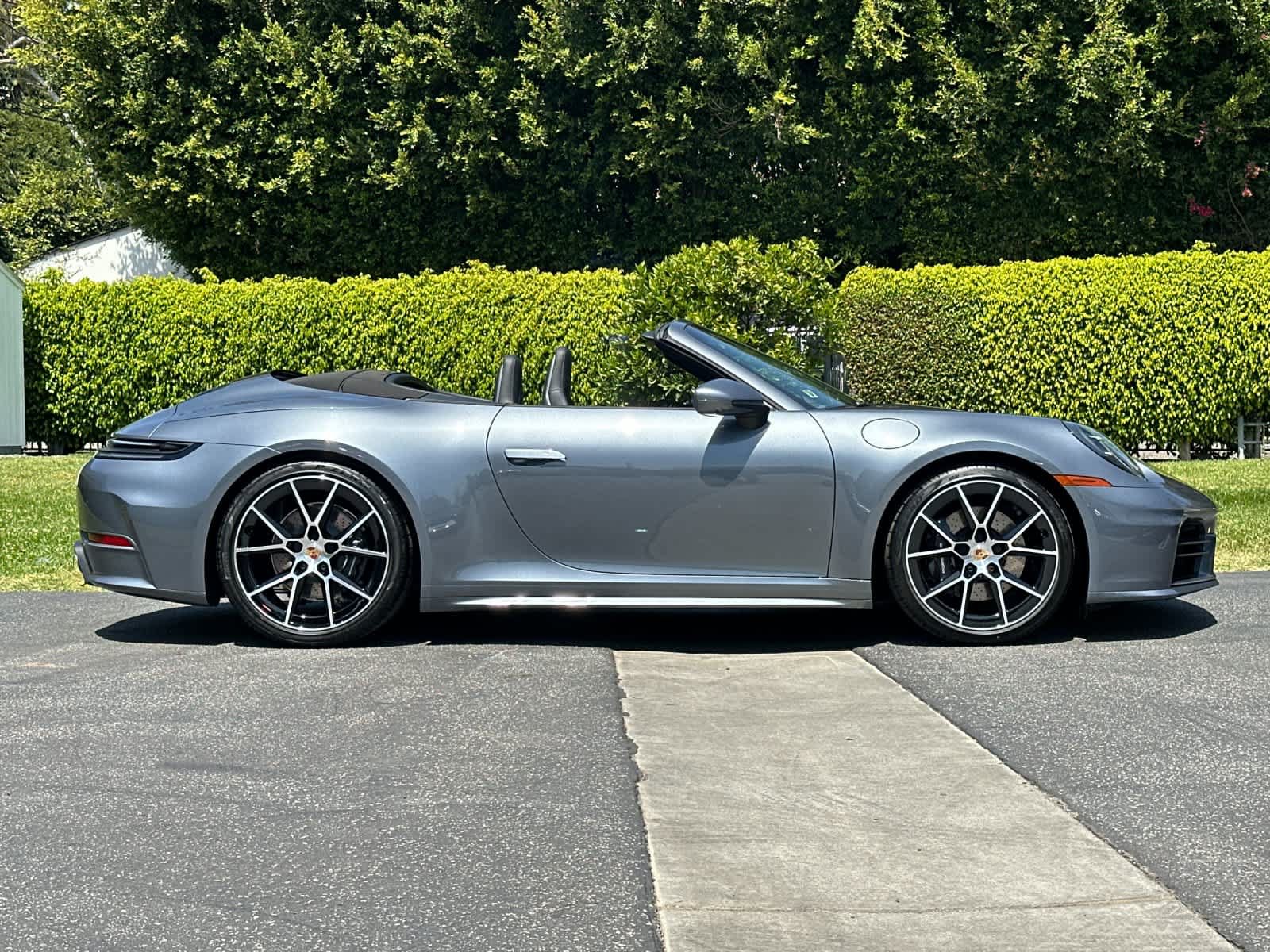New 2026 Porsche 911 Carrera T RWD image 9
