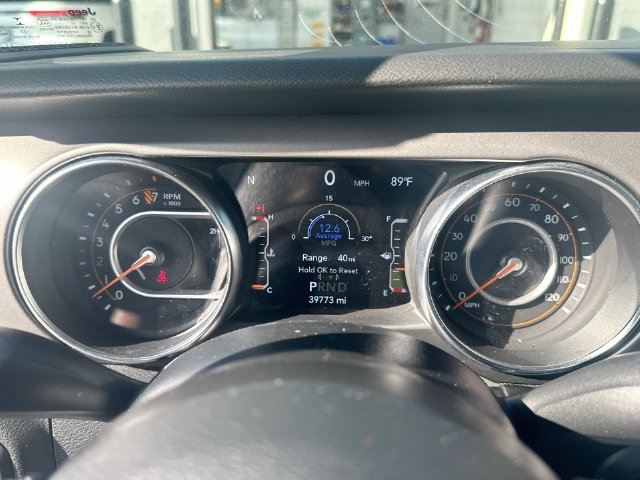 Used 2022 Jeep Gladiator Sport AWD/4WD image 17