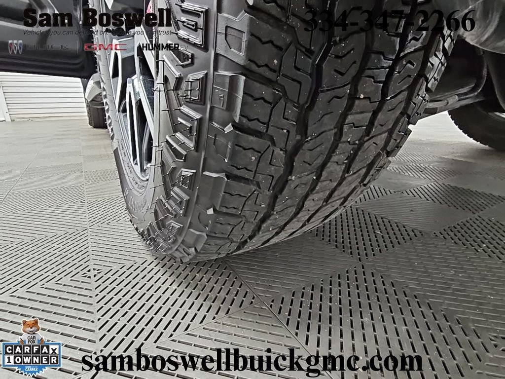 Used 2024 GMC Yukon AT4 w/ Technology Package image 48