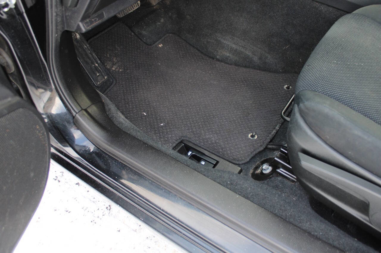 Used 2016 Subaru Impreza 2.0i Premium image 20